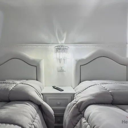 Chic Beaches - 150m - Wifi - Smart Tv Apartman Albissola Marina